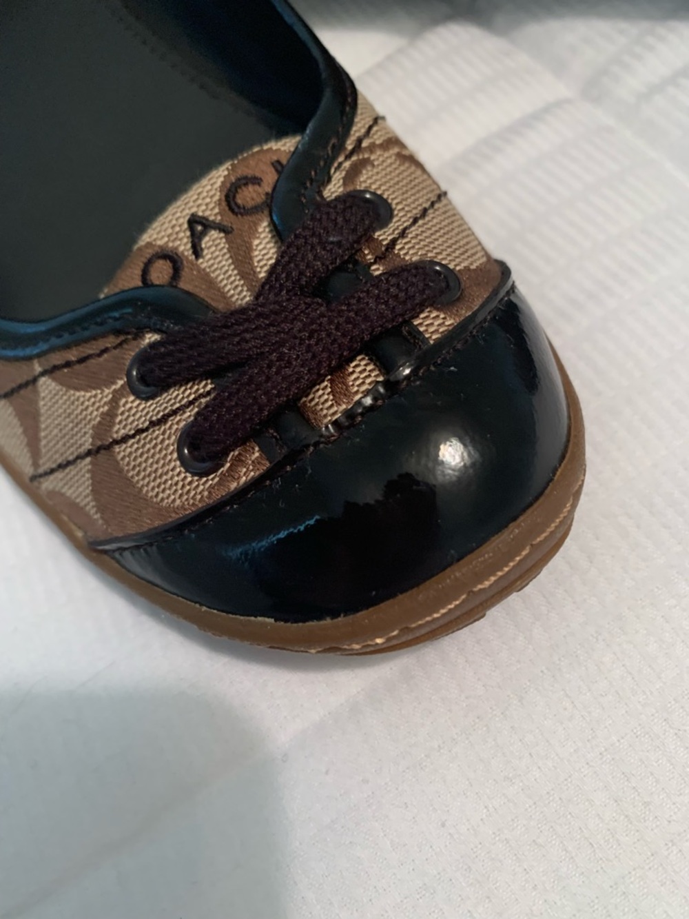 Classic Coach Ballet Flats in Brown Print - Black Leather Patent Accents Size 9 - Picture 5 of 11